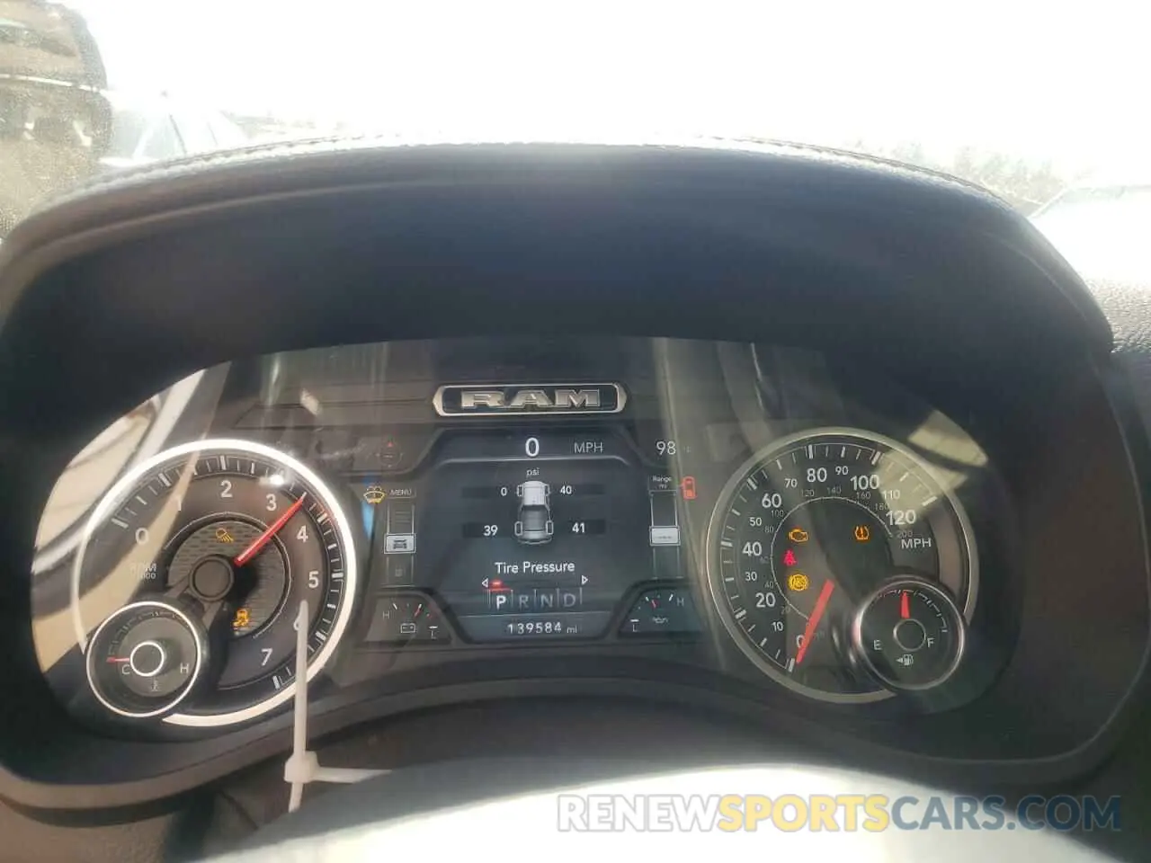 9 fotografías del automóvil dañado 1C6SRFJT2KN663786 RAM 1500 2019