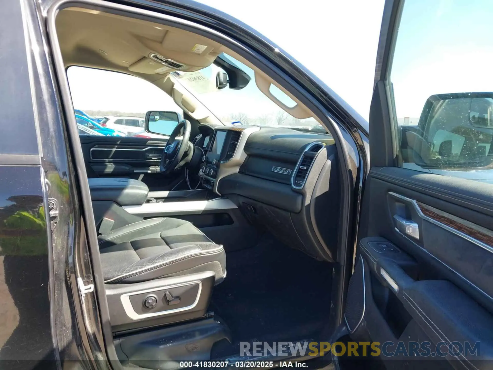 5 fotografías del automóvil dañado 1C6SRFJT3KN623670 RAM 1500 2019