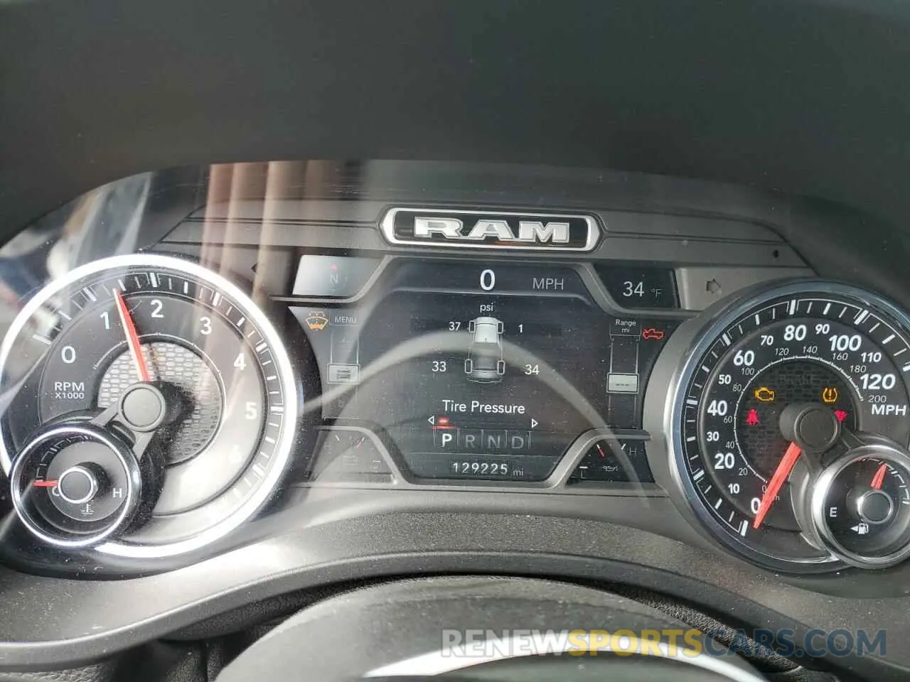 9 fotografías del automóvil dañado 1C6SRFJT3KN786593 RAM 1500 2019
