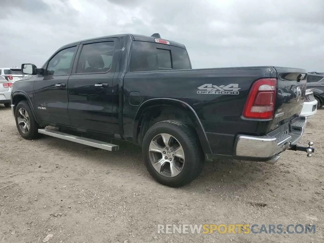 2 fotografías del automóvil dañado 1C6SRFJT3KN862510 RAM 1500 2019