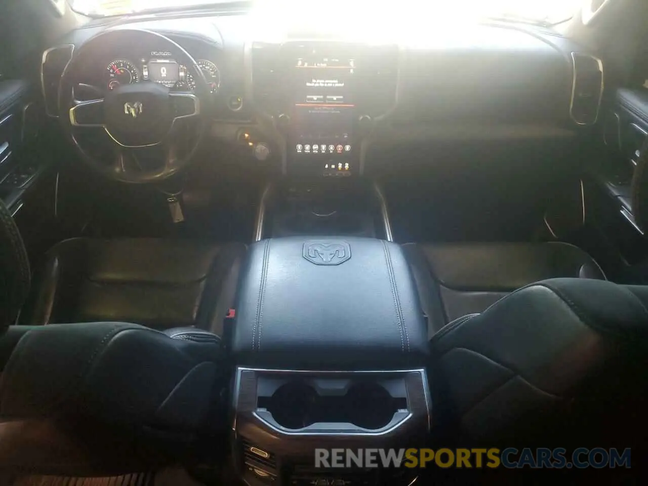 8 fotografías del automóvil dañado 1C6SRFJT4KN686390 RAM 1500 2019