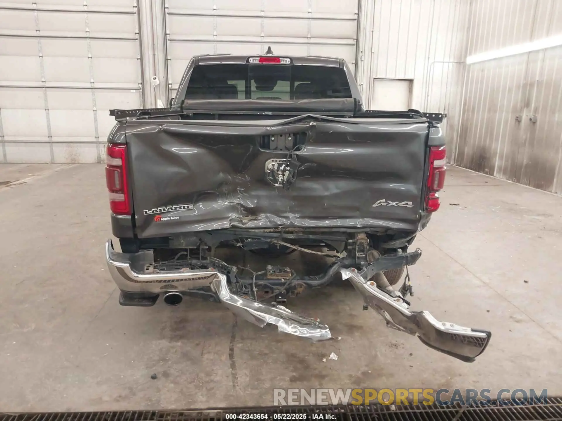 17 fotografías del automóvil dañado 1C6SRFJT4KN777756 RAM 1500 2019