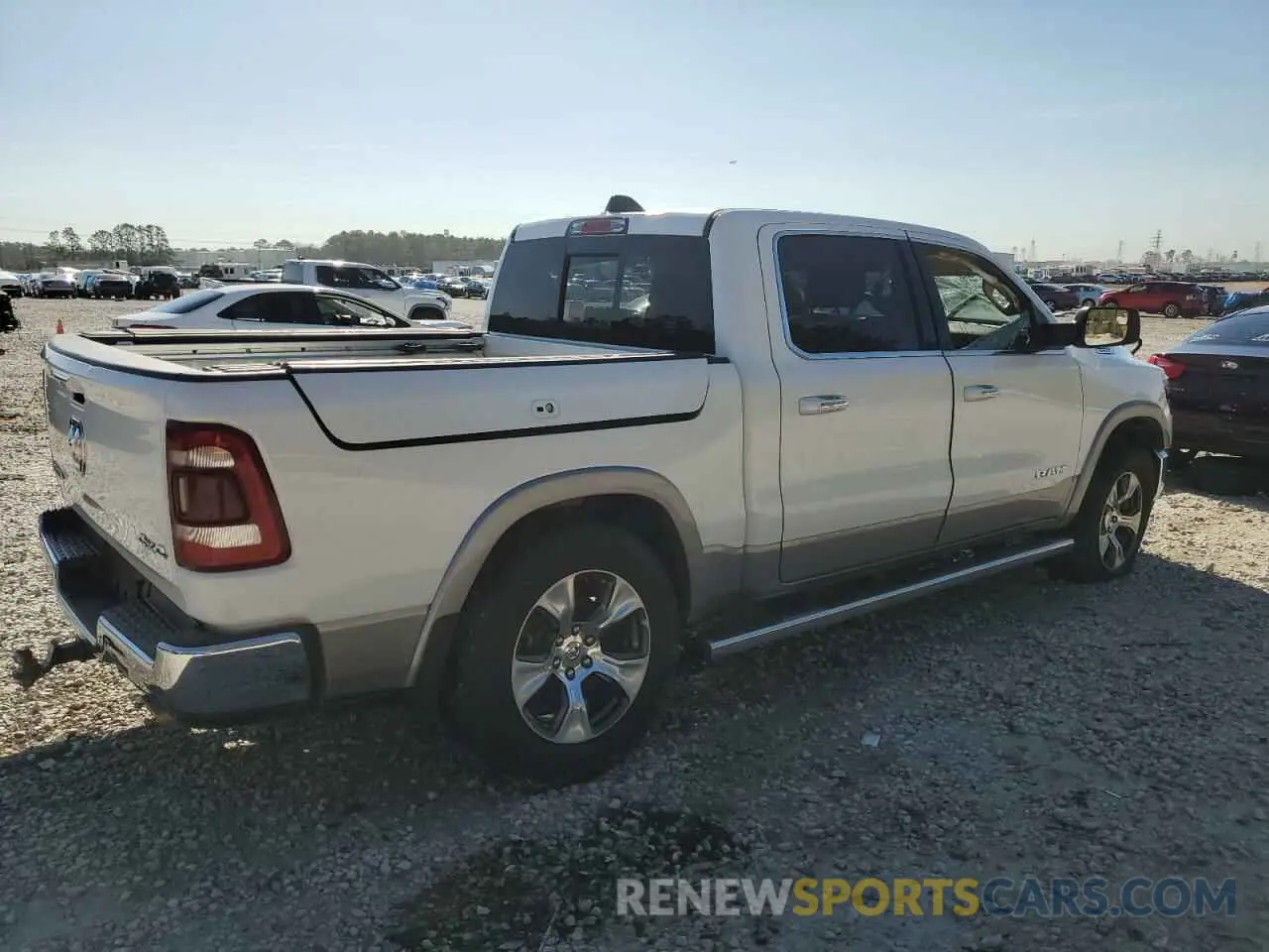 3 fotografías del automóvil dañado 1C6SRFJT5KN810716 RAM 1500 2019