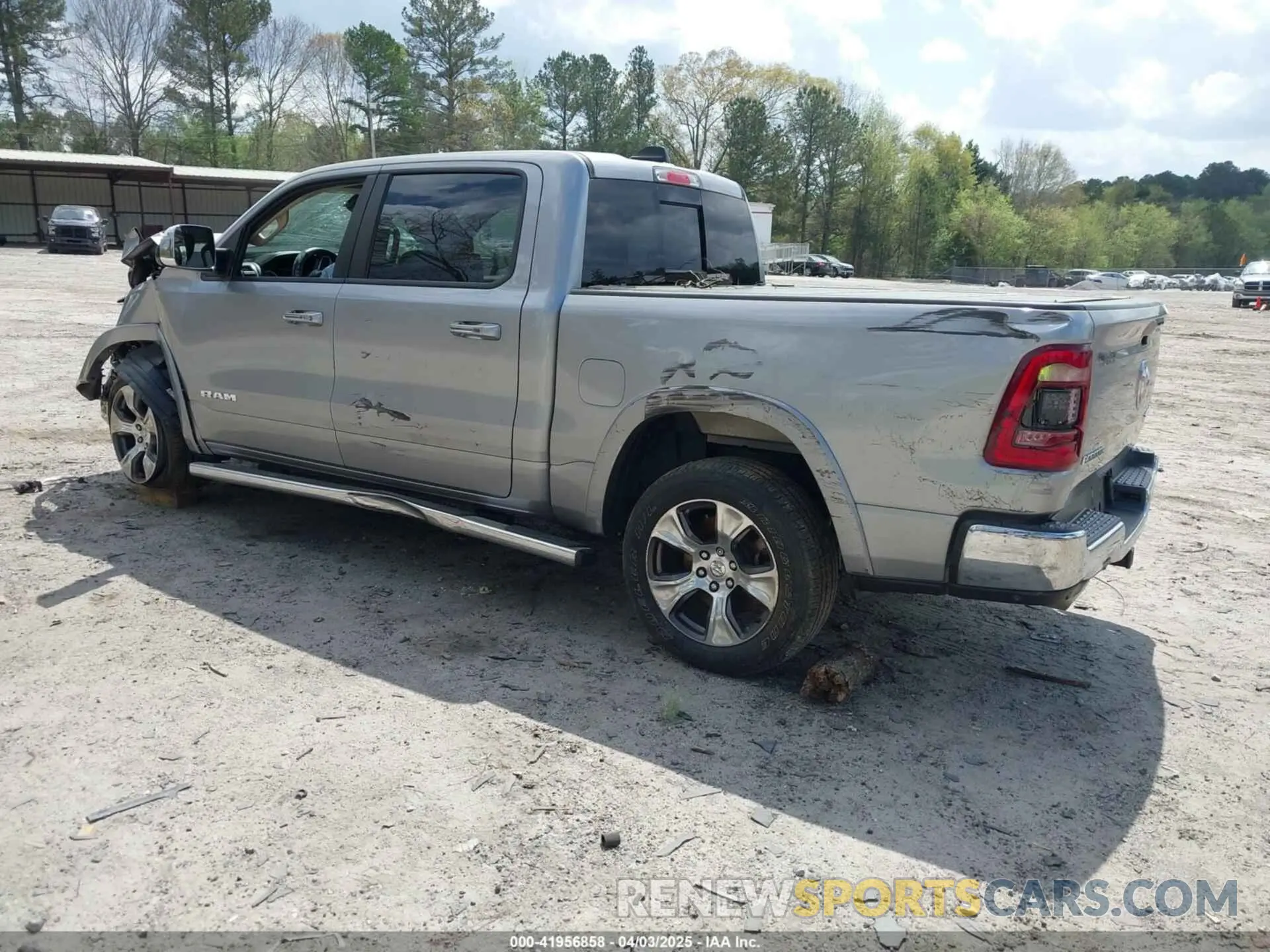 3 fotografías del automóvil dañado 1C6SRFJT6KN669431 RAM 1500 2019