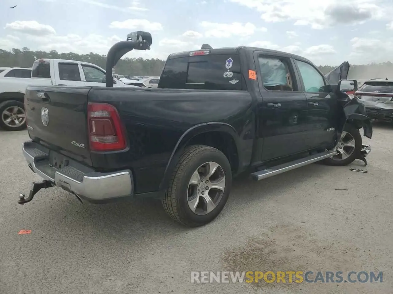 3 fotografías del automóvil dañado 1C6SRFJT6KN708163 RAM 1500 2019