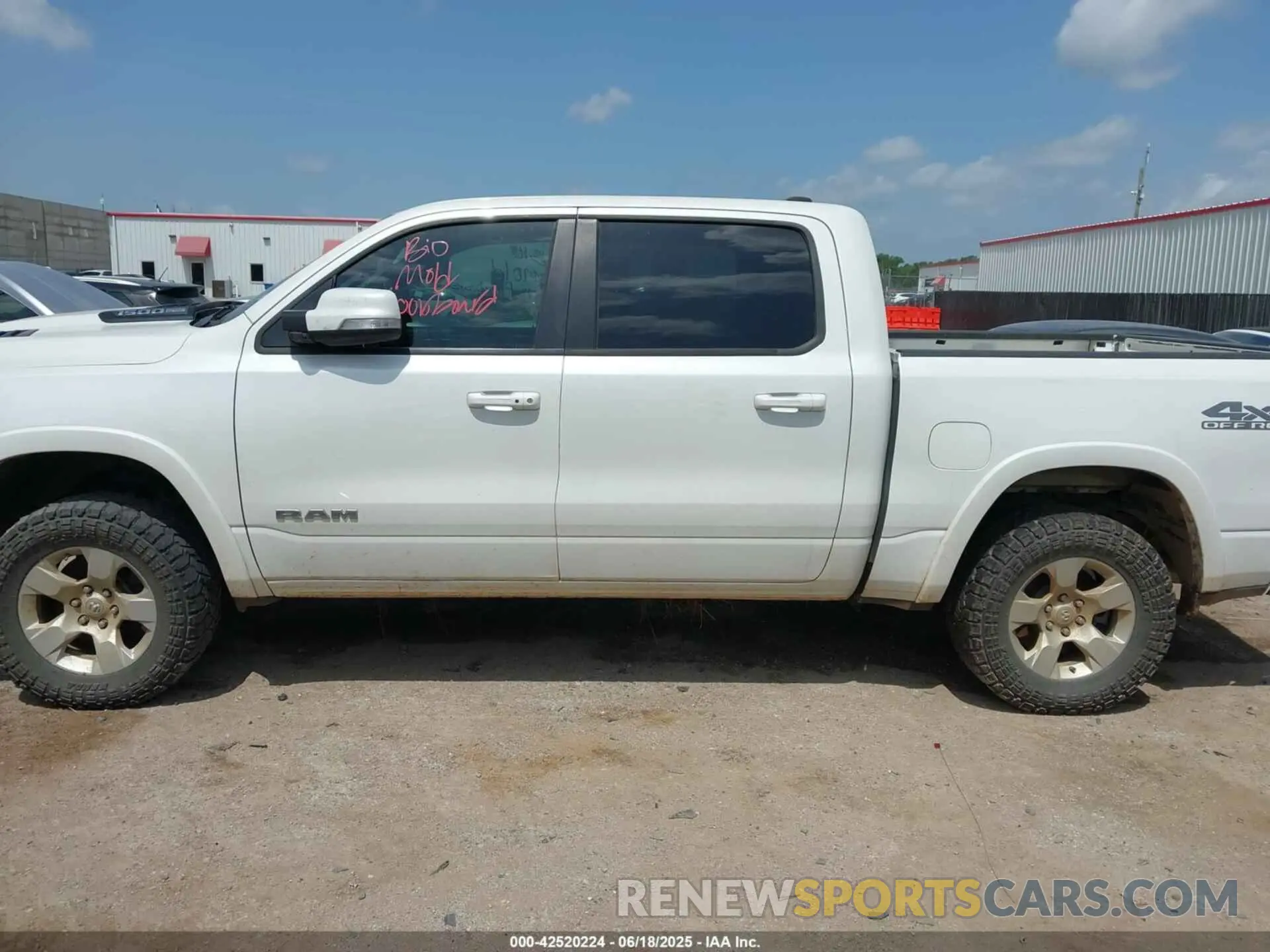 14 fotografías del automóvil dañado 1C6SRFJT7KN605947 RAM 1500 2019