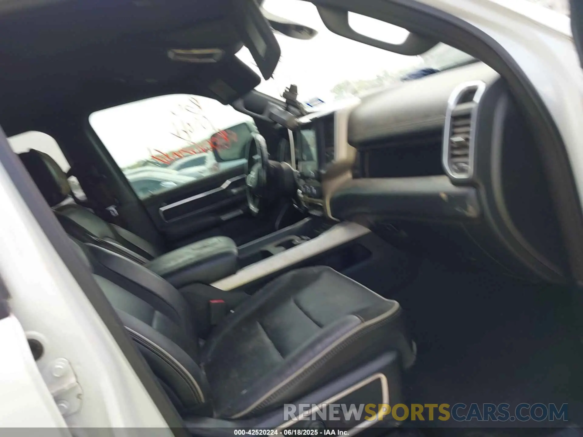 5 fotografías del automóvil dañado 1C6SRFJT7KN605947 RAM 1500 2019