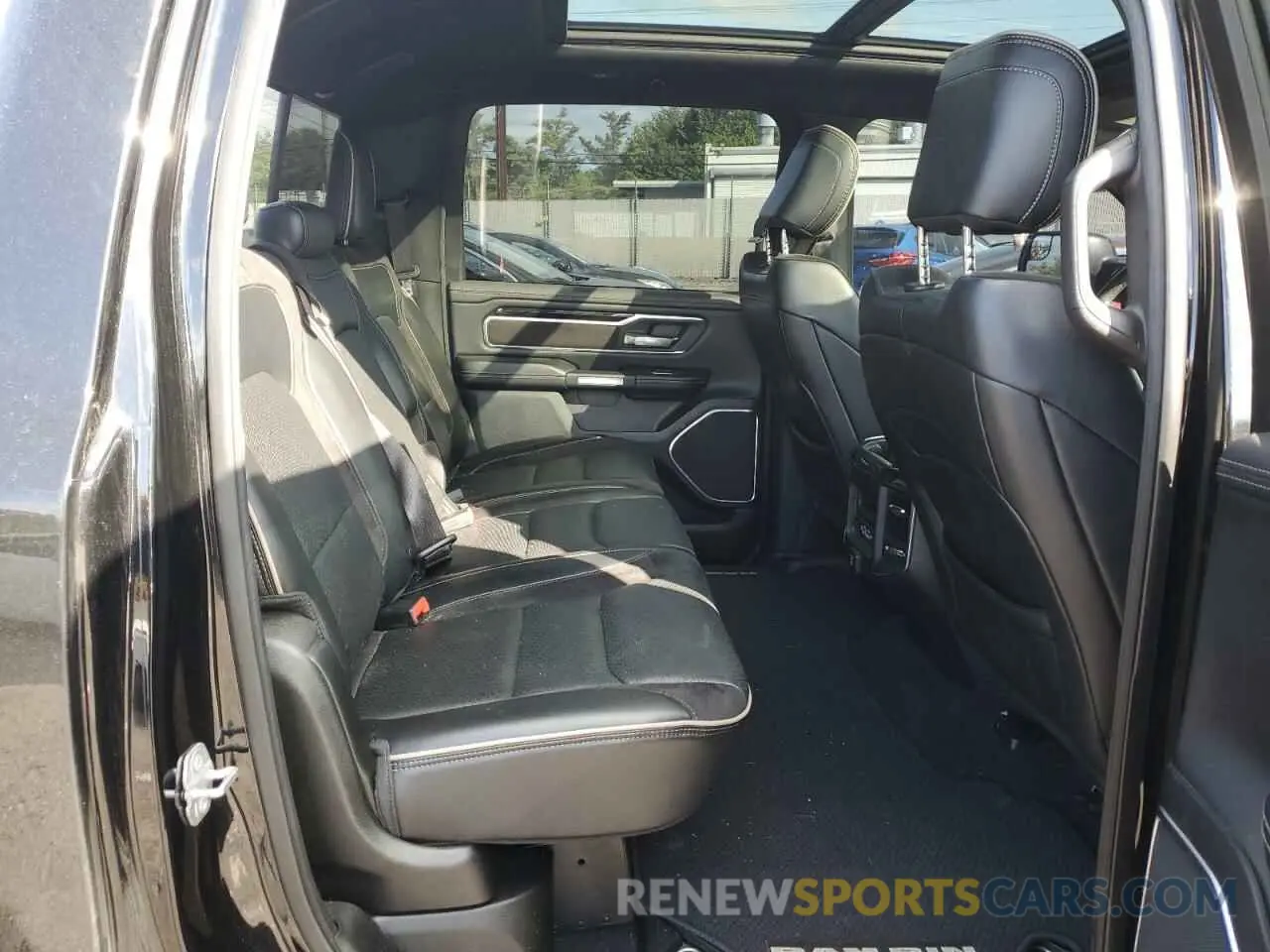 10 fotografías del automóvil dañado 1C6SRFJT8KN634132 RAM 1500 2019