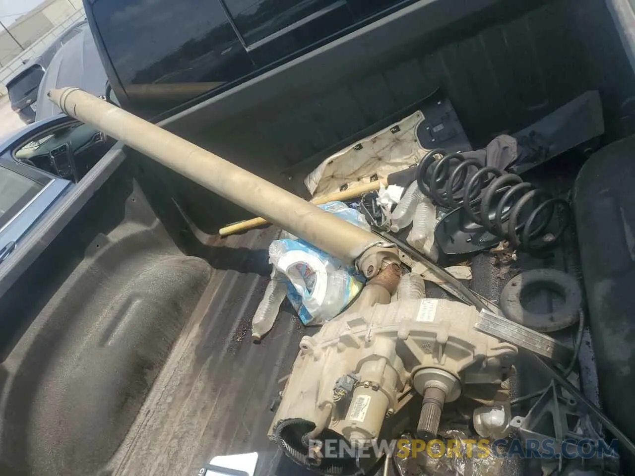 12 fotografías del automóvil dañado 1C6SRFJT8KN809379 RAM 1500 2019