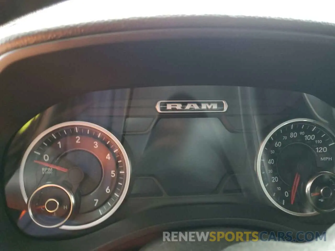 9 fotografías del automóvil dañado 1C6SRFJTXKN714306 RAM 1500 2019