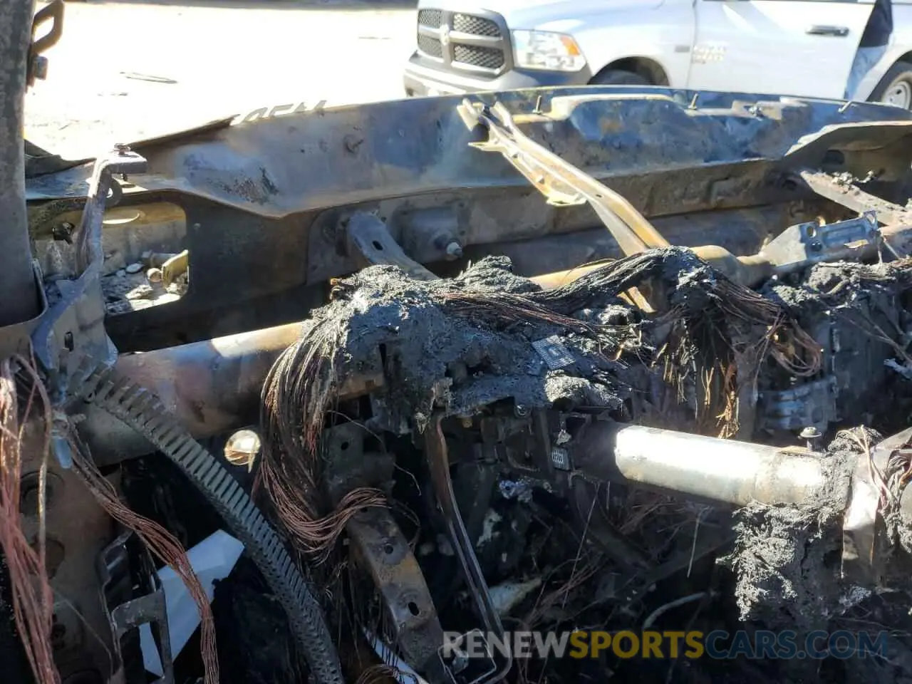 9 fotografías del automóvil dañado 1C6SRFJTXKN786686 RAM 1500 2019