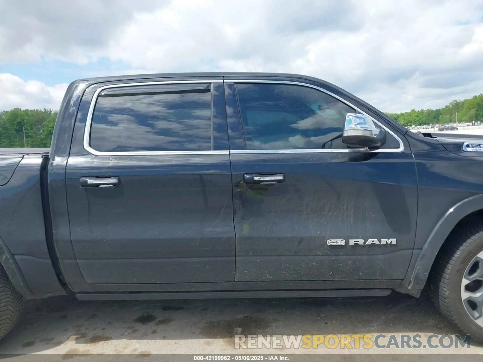 13 fotografías del automóvil dañado 1C6SRFKT1KN907667 RAM 1500 2019