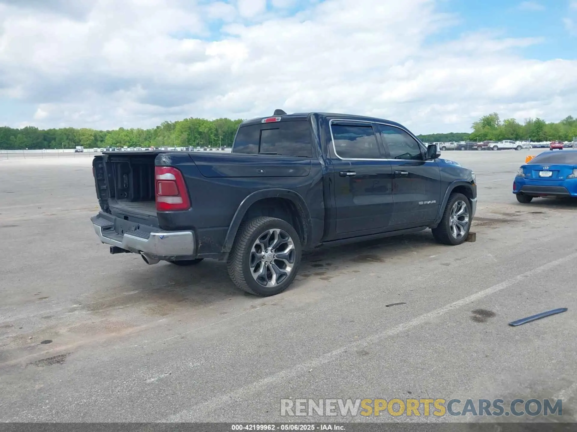 4 fotografías del automóvil dañado 1C6SRFKT1KN907667 RAM 1500 2019