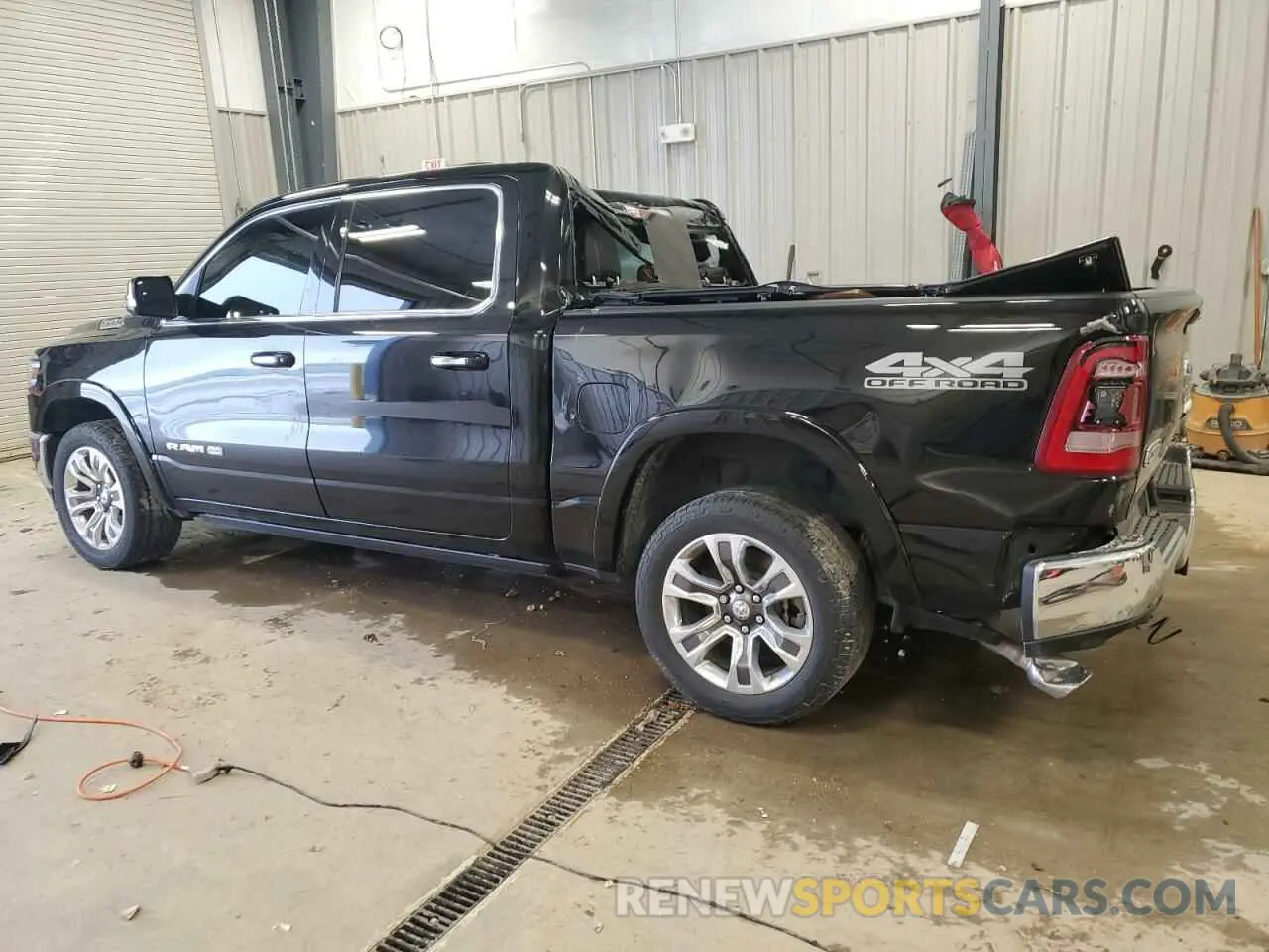 2 fotografías del automóvil dañado 1C6SRFKT6KN717881 RAM 1500 2019