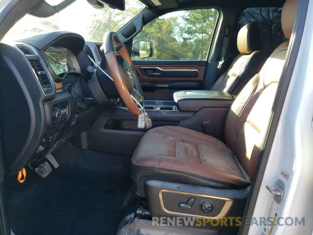 7 fotografías del automóvil dañado 1C6SRFKT6KN906787 RAM 1500 2019