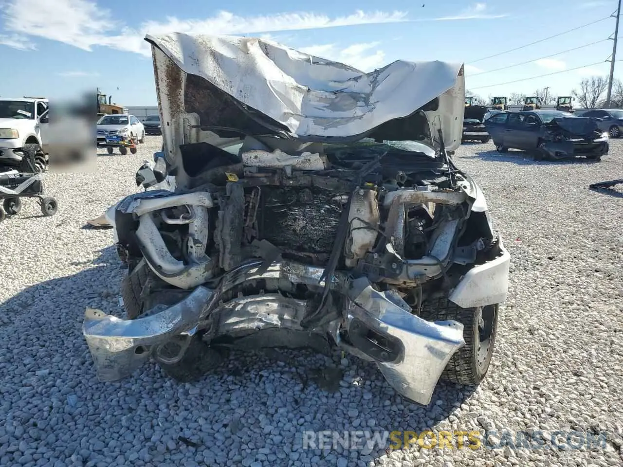 5 fotografías del automóvil dañado 1C6SRFKT9KN627799 RAM 1500 2019