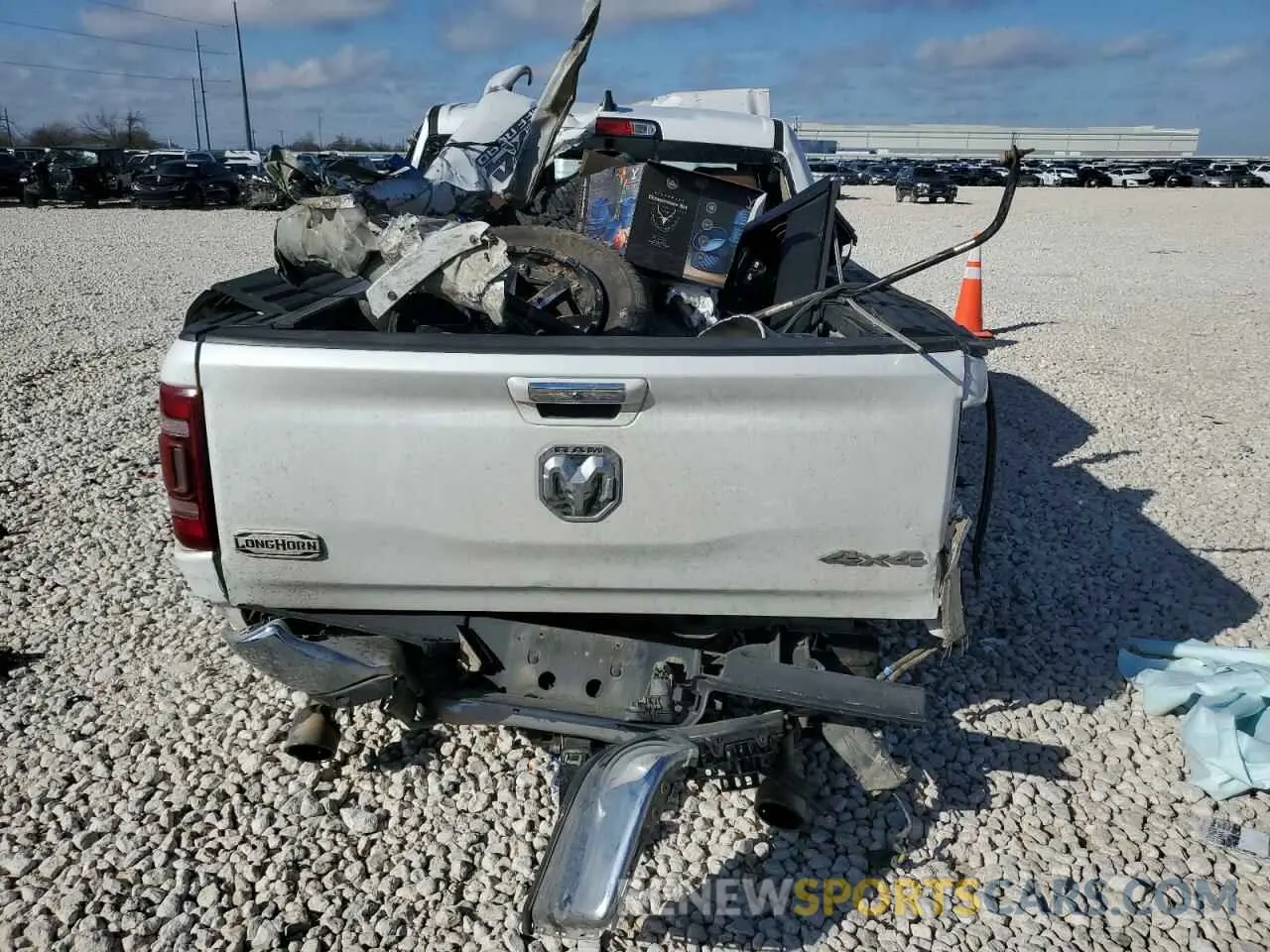 6 fotografías del automóvil dañado 1C6SRFKT9KN627799 RAM 1500 2019