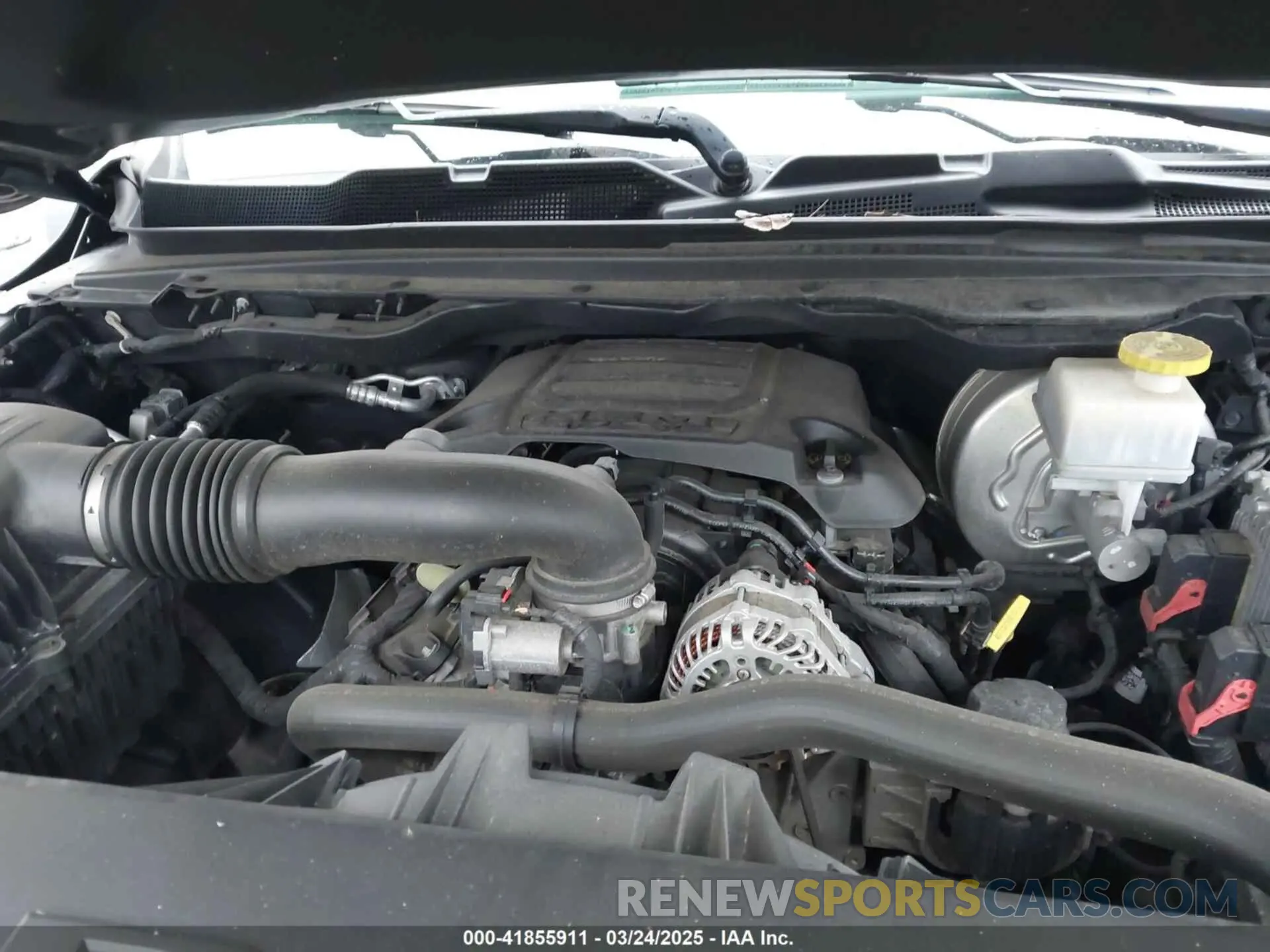 10 fotografías del automóvil dañado 1C6SRFLT0KN715994 RAM 1500 2019