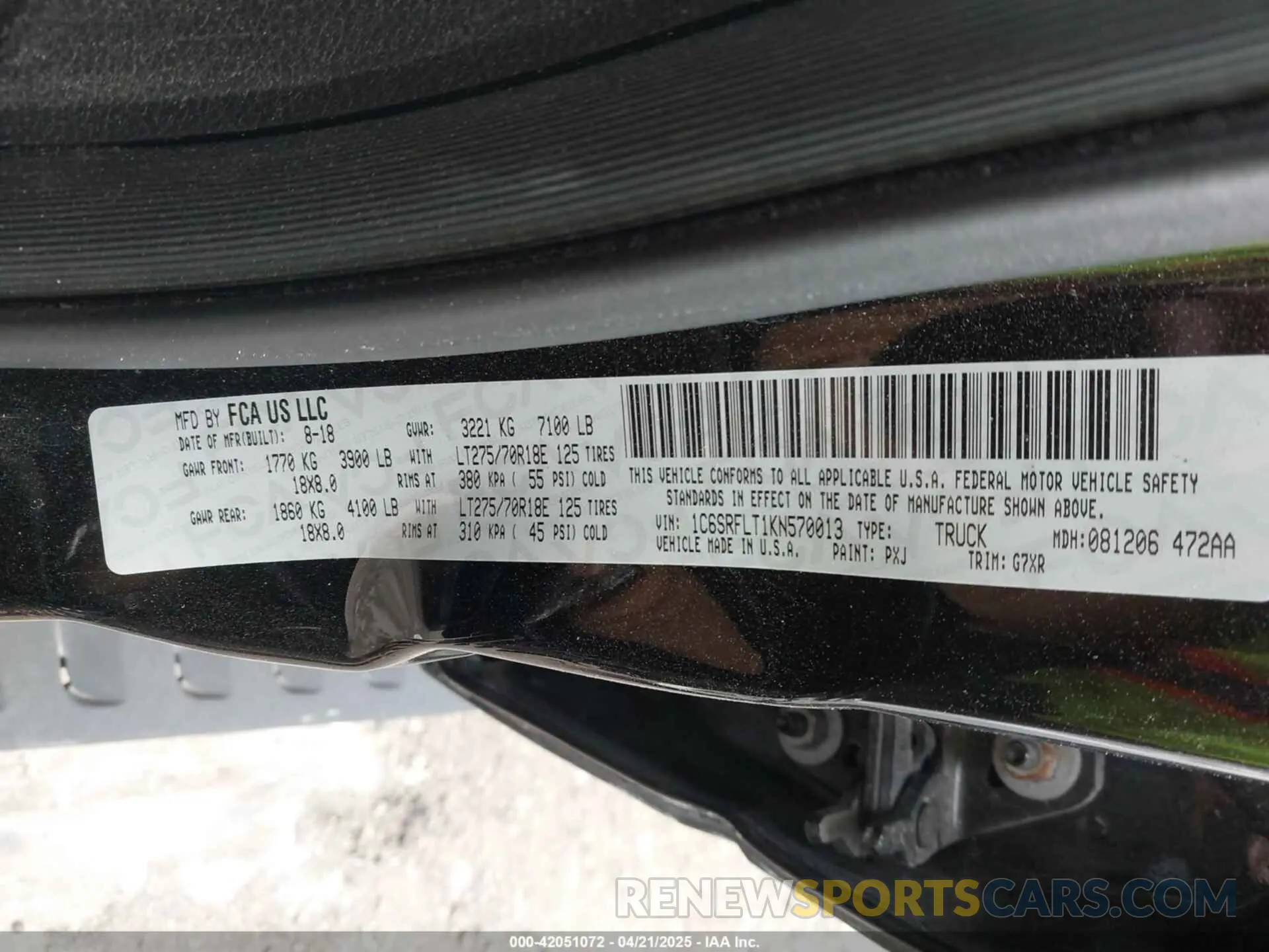 9 fotografías del automóvil dañado 1C6SRFLT1KN570013 RAM 1500 2019