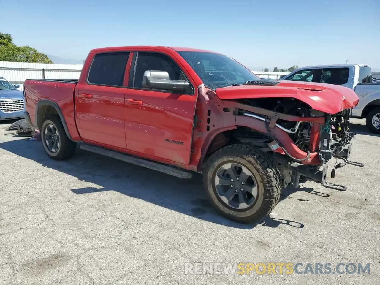 4 fotografías del automóvil dañado 1C6SRFLT3KN618482 RAM 1500 2019
