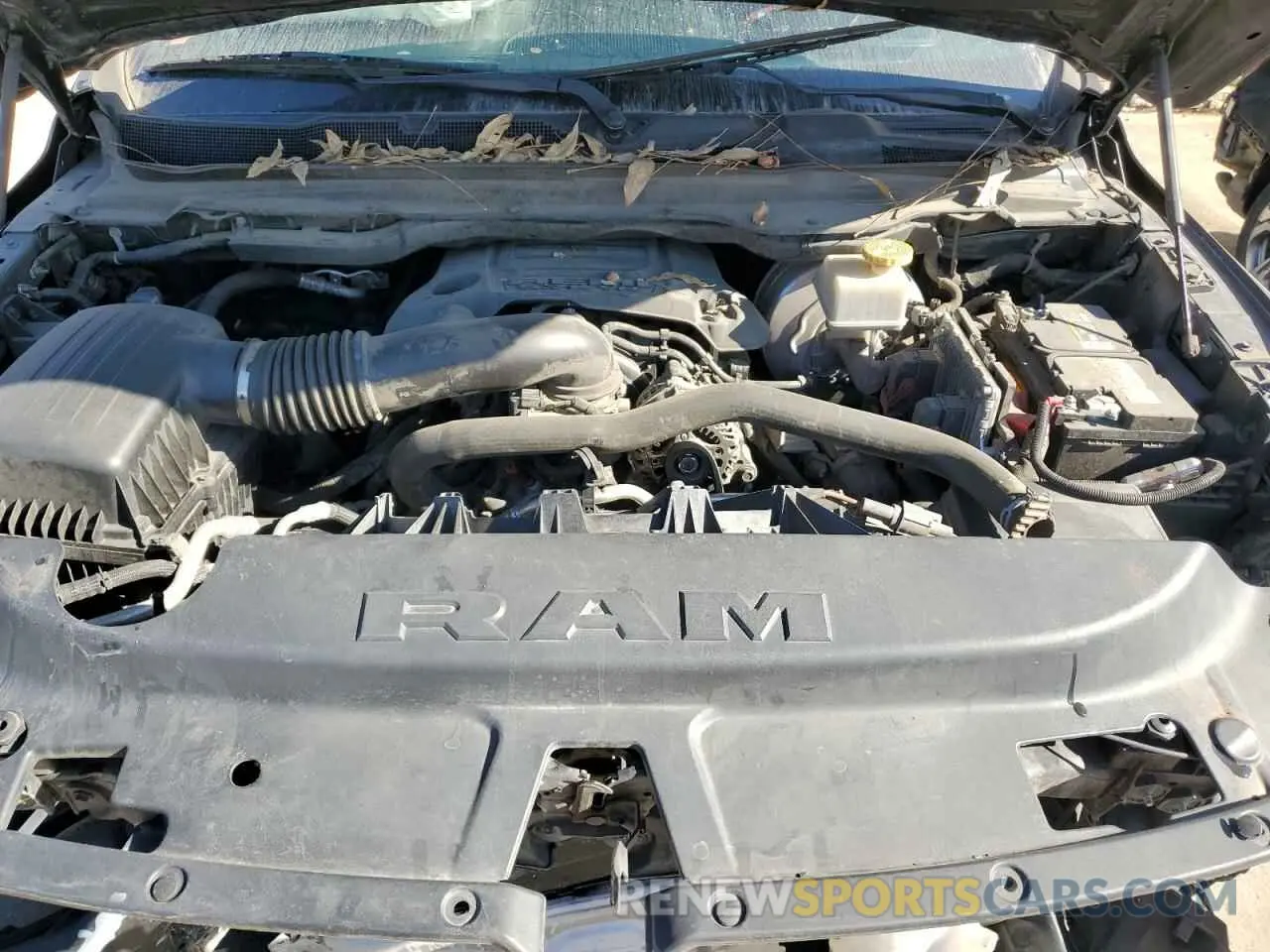 11 fotografías del automóvil dañado 1C6SRFLT3KN767586 RAM 1500 2019