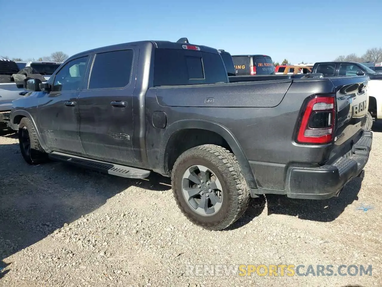 2 fotografías del automóvil dañado 1C6SRFLT3KN767586 RAM 1500 2019