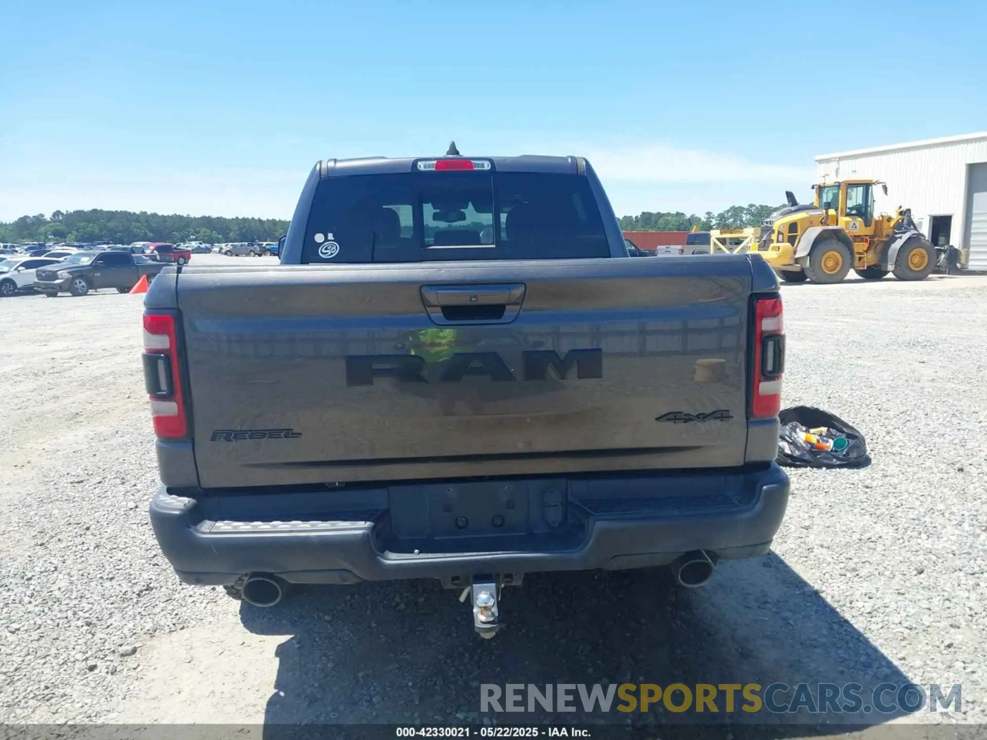 16 fotografías del automóvil dañado 1C6SRFLT5KN749669 RAM 1500 2019