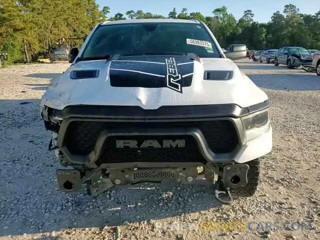 14 fotografías del automóvil dañado 1C6SRFLT5KN845107 RAM 1500 2019