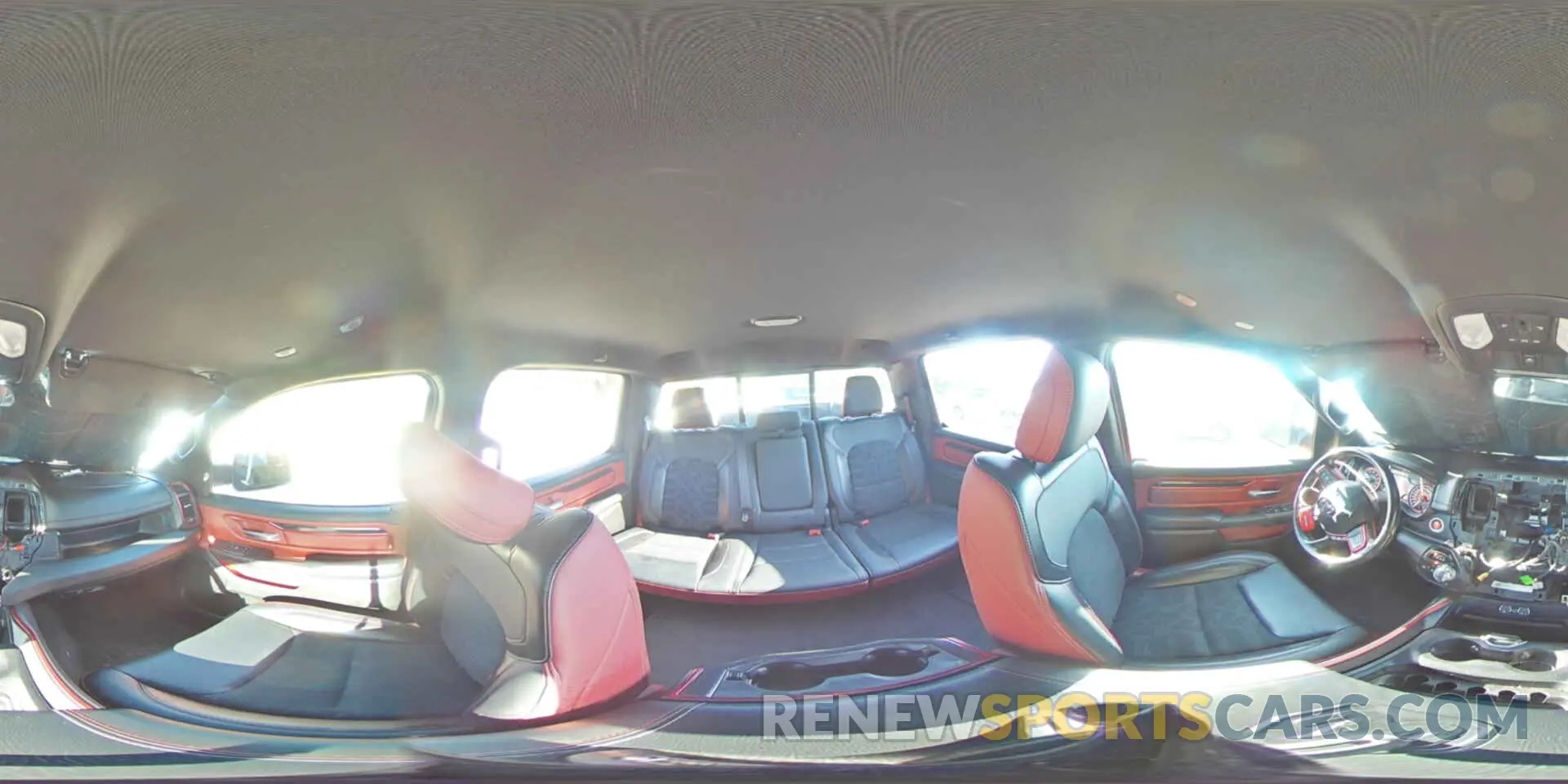 15 fotografías del automóvil dañado 1C6SRFLT5KN845107 RAM 1500 2019