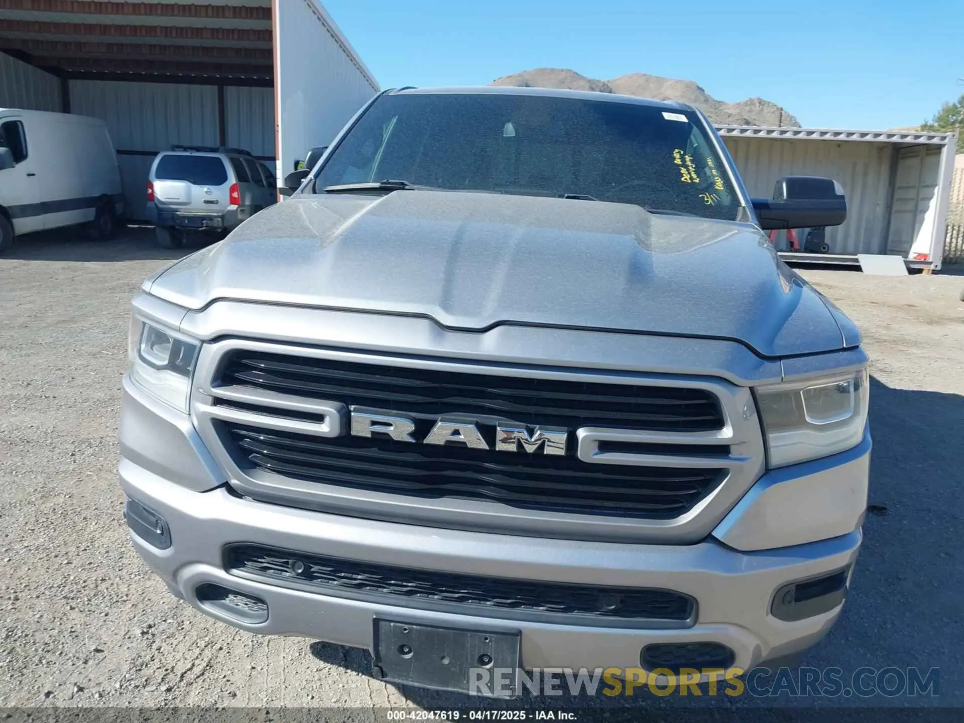 12 fotografías del automóvil dañado 1C6SRFMT2KN521613 RAM 1500 2019