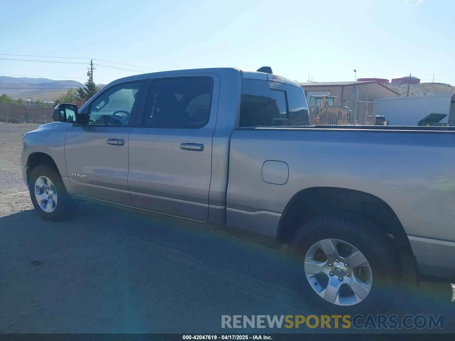 14 fotografías del automóvil dañado 1C6SRFMT2KN521613 RAM 1500 2019