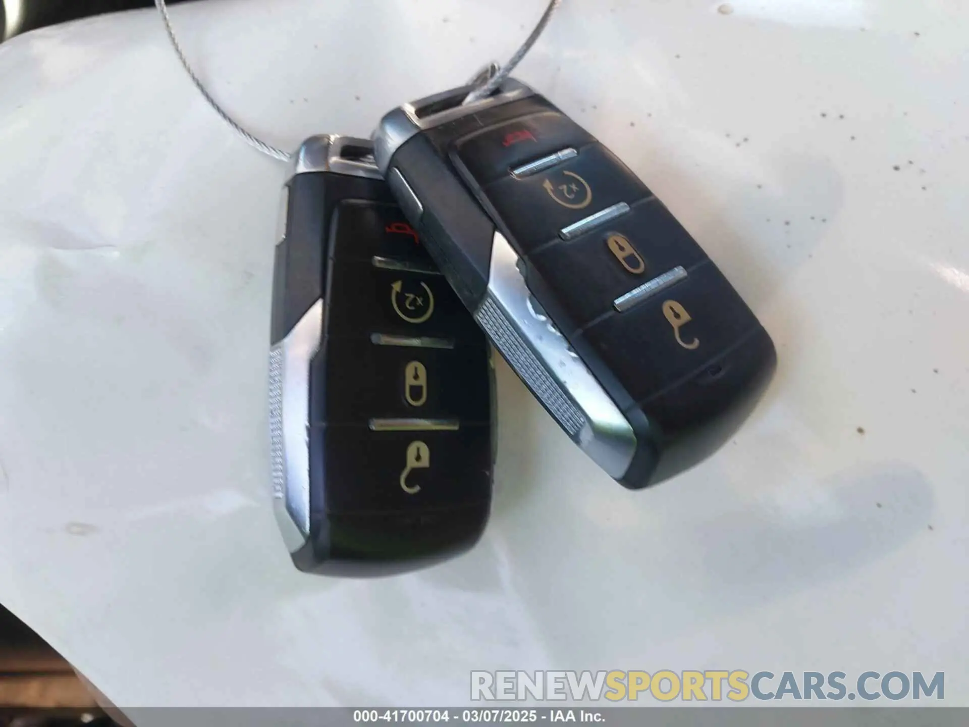 11 fotografías del automóvil dañado 1C6SRFMT2KN837884 RAM 1500 2019