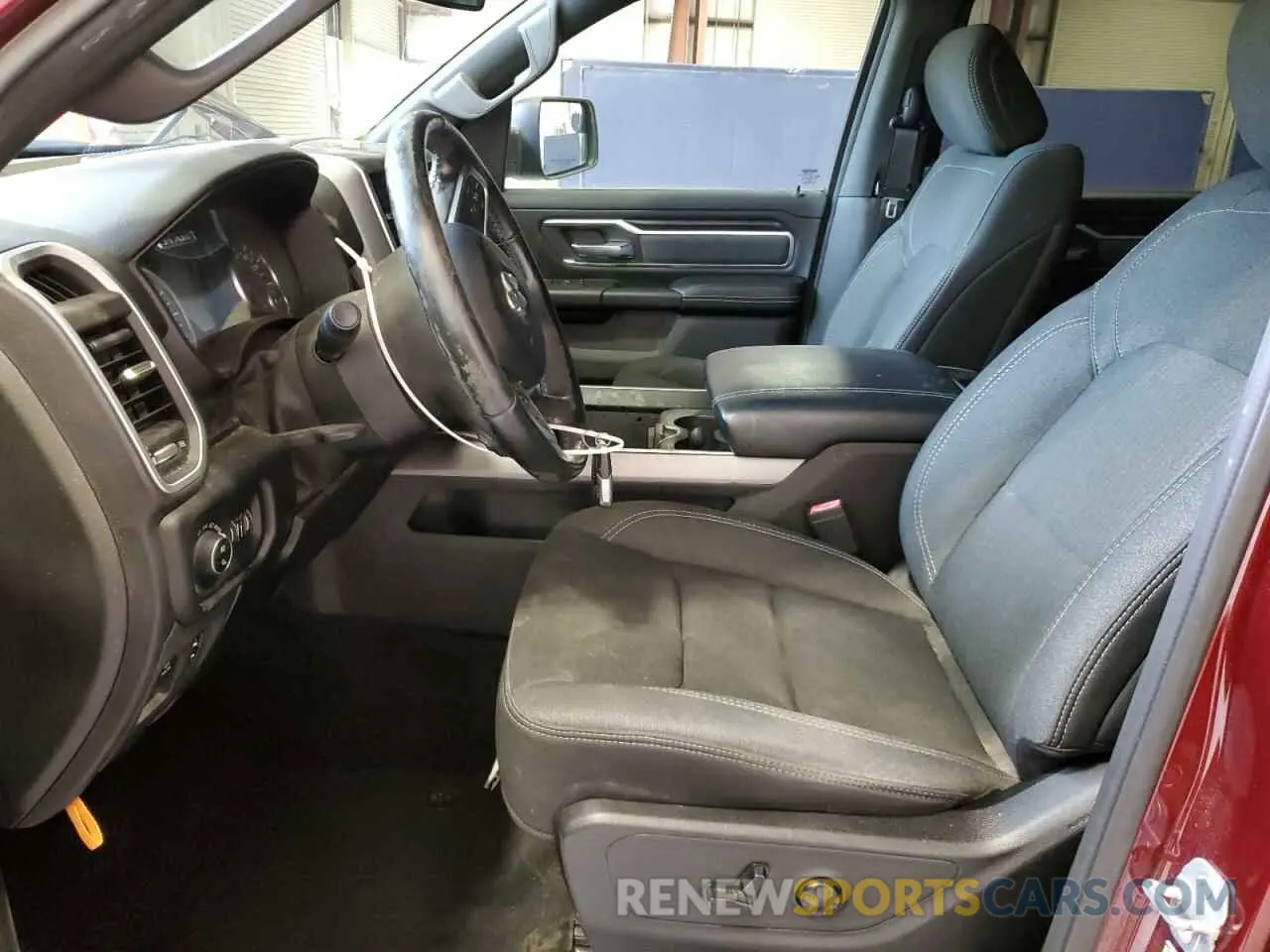 7 fotografías del automóvil dañado 1C6SRFMT4KN733705 RAM 1500 2019