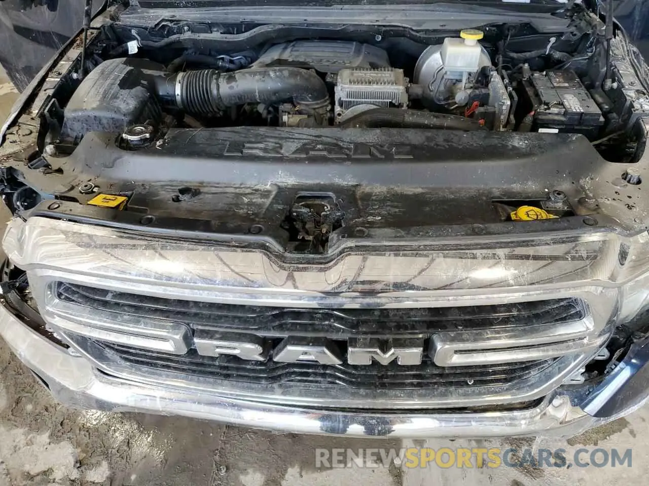 12 fotografías del automóvil dañado 1C6SRFMT5KN607949 RAM 1500 2019