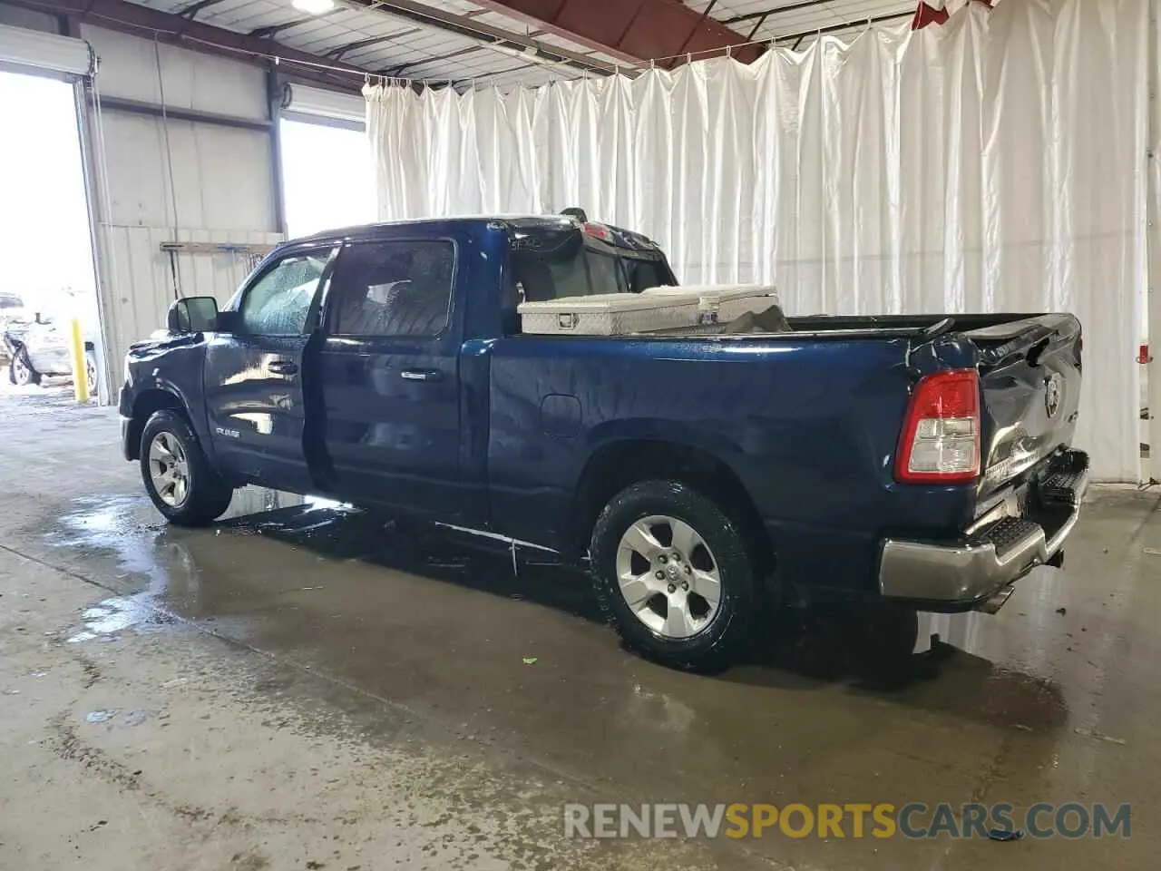 2 fotografías del automóvil dañado 1C6SRFMT5KN607949 RAM 1500 2019