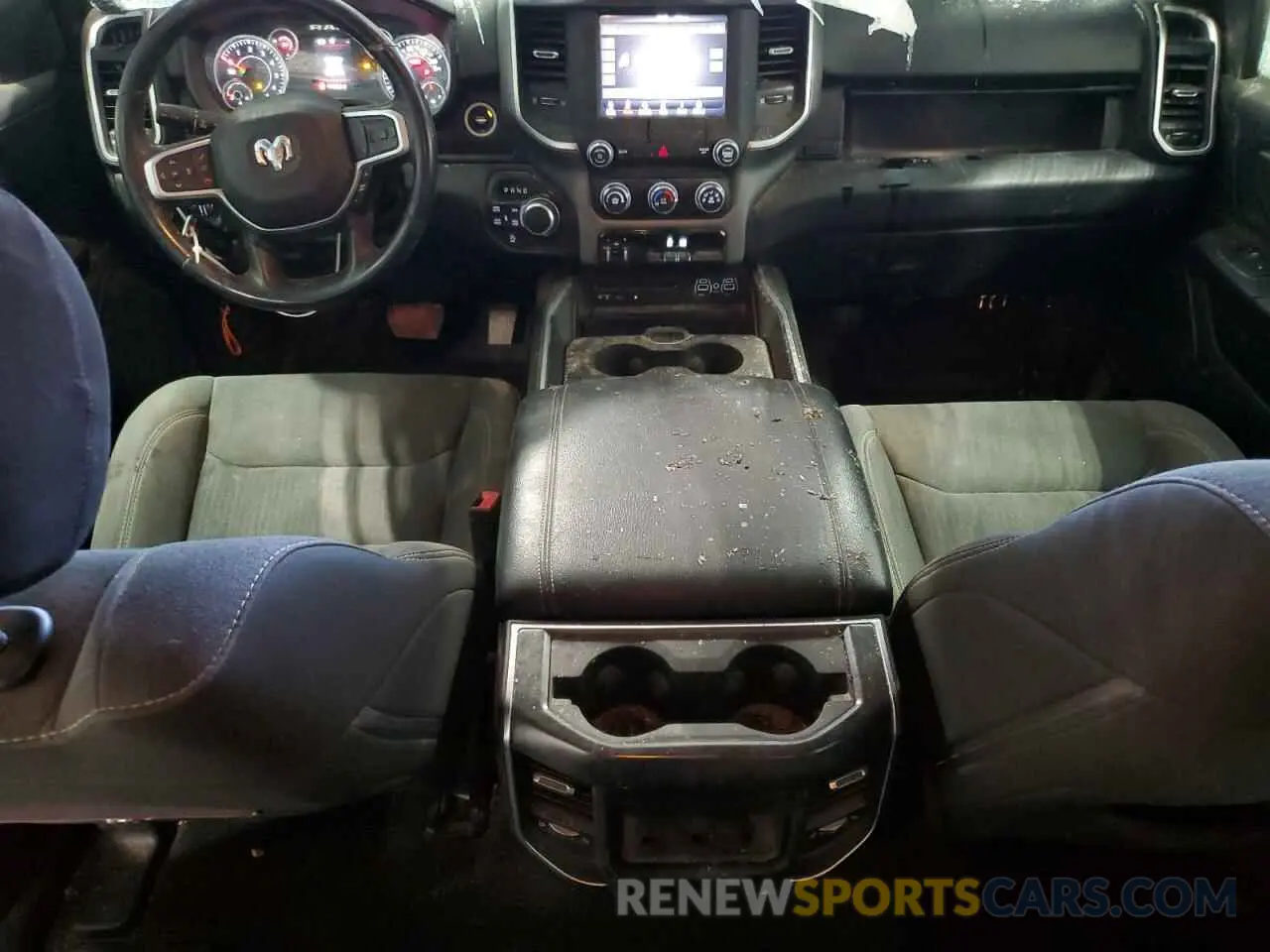 8 fotografías del automóvil dañado 1C6SRFMT5KN607949 RAM 1500 2019