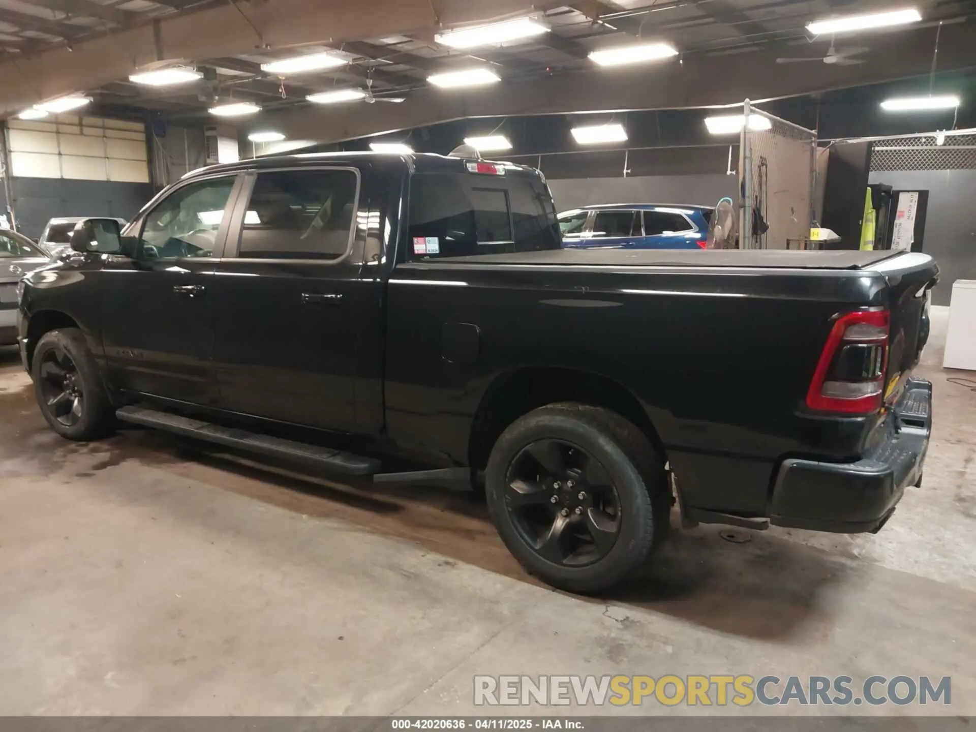 3 fotografías del automóvil dañado 1C6SRFMT5KN614044 RAM 1500 2019