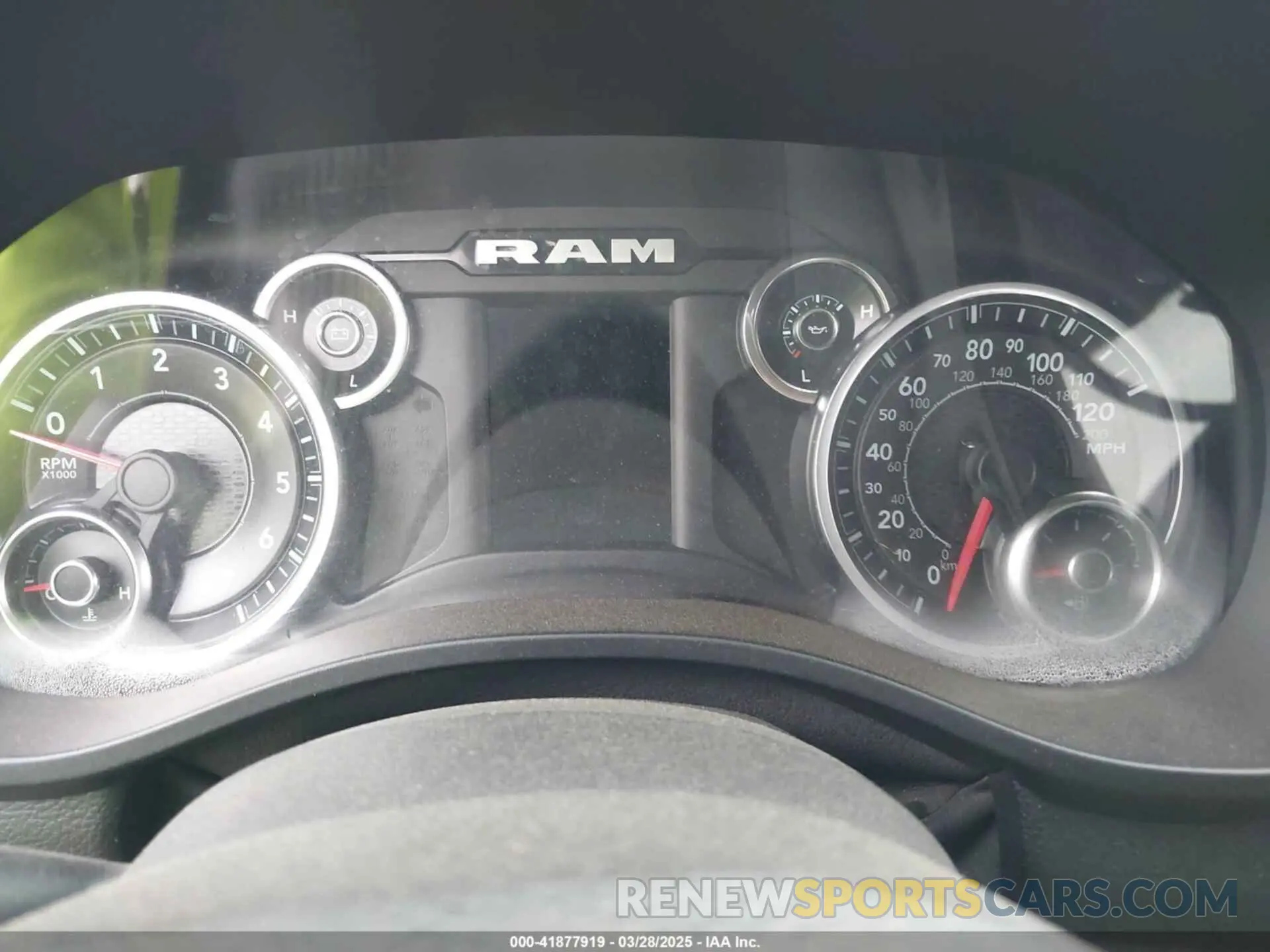 7 fotografías del automóvil dañado 1C6SRFMT5KN719697 RAM 1500 2019