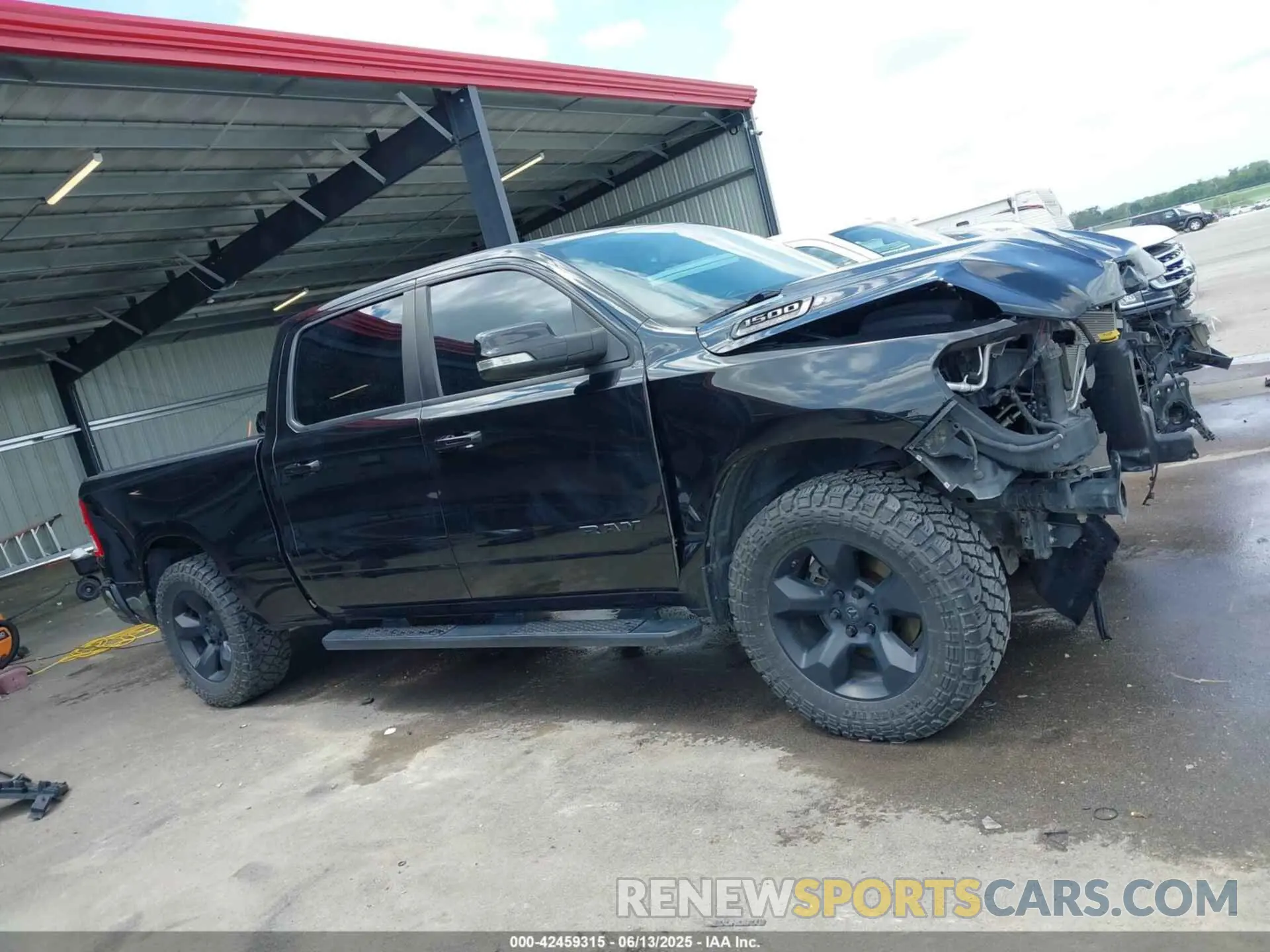 14 fotografías del automóvil dañado 1C6SRFMT7KN736680 RAM 1500 2019