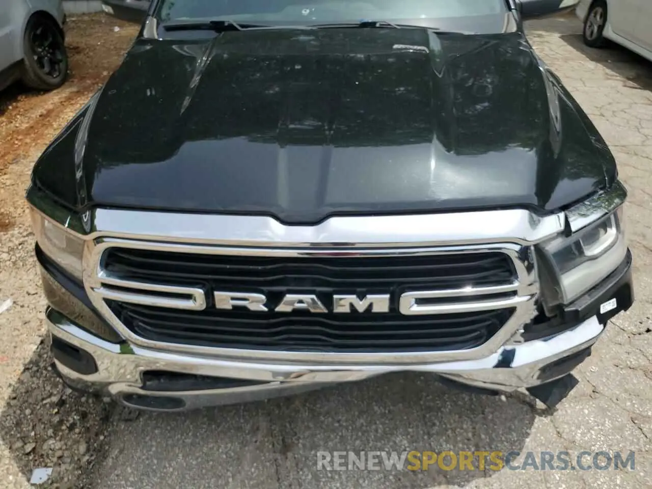 11 fotografías del automóvil dañado 1C6SRFMT8KN637611 RAM 1500 2019