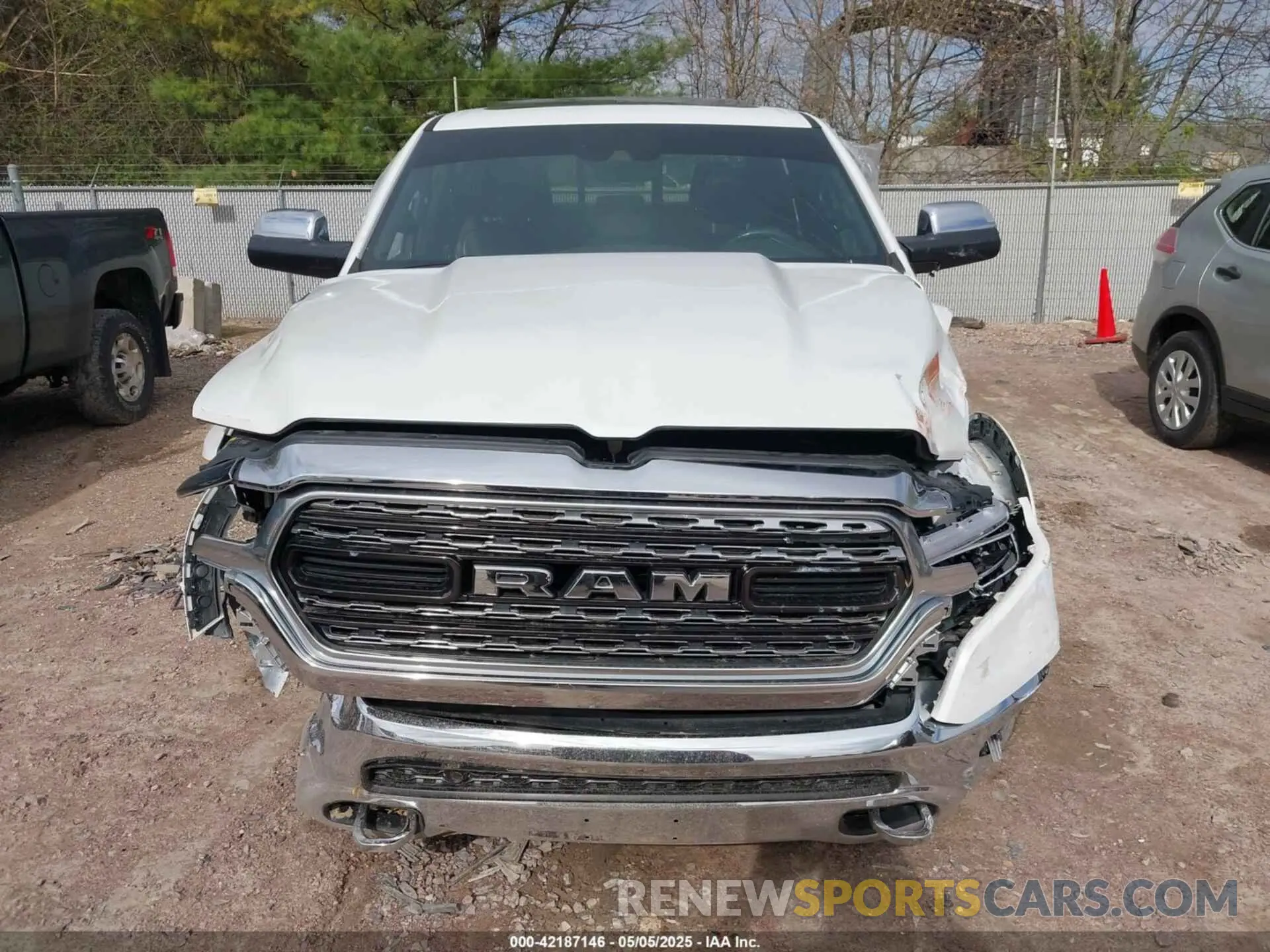 12 fotografías del automóvil dañado 1C6SRFPT2KN508369 RAM 1500 2019