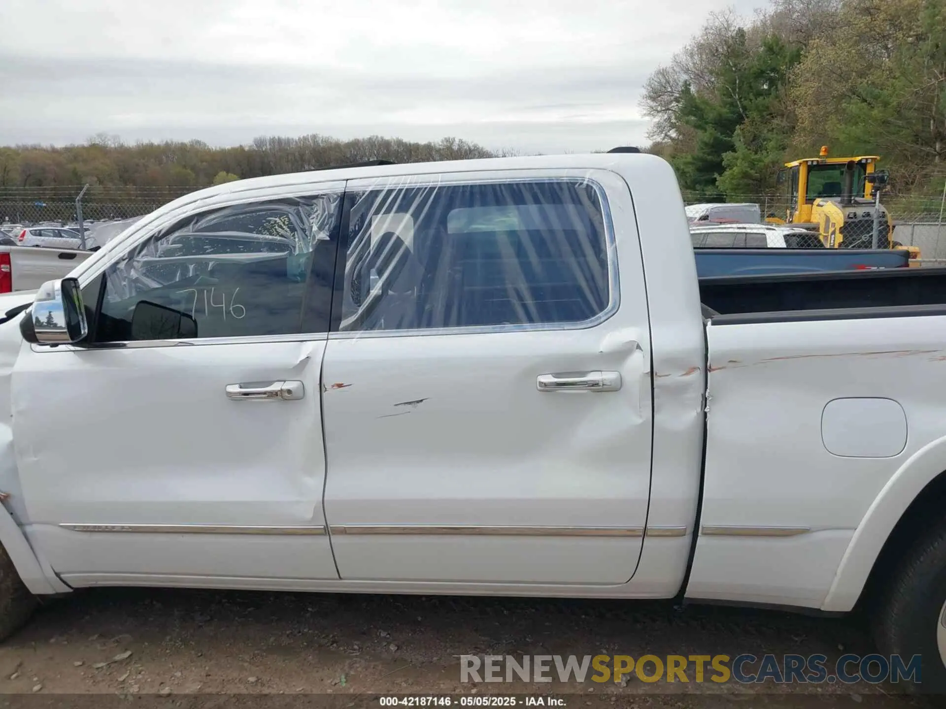 14 fotografías del automóvil dañado 1C6SRFPT2KN508369 RAM 1500 2019