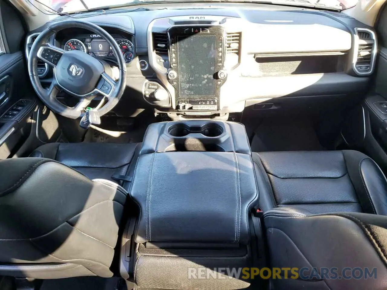 8 fotografías del automóvil dañado 1C6SRFRT2KN762600 RAM 1500 2019