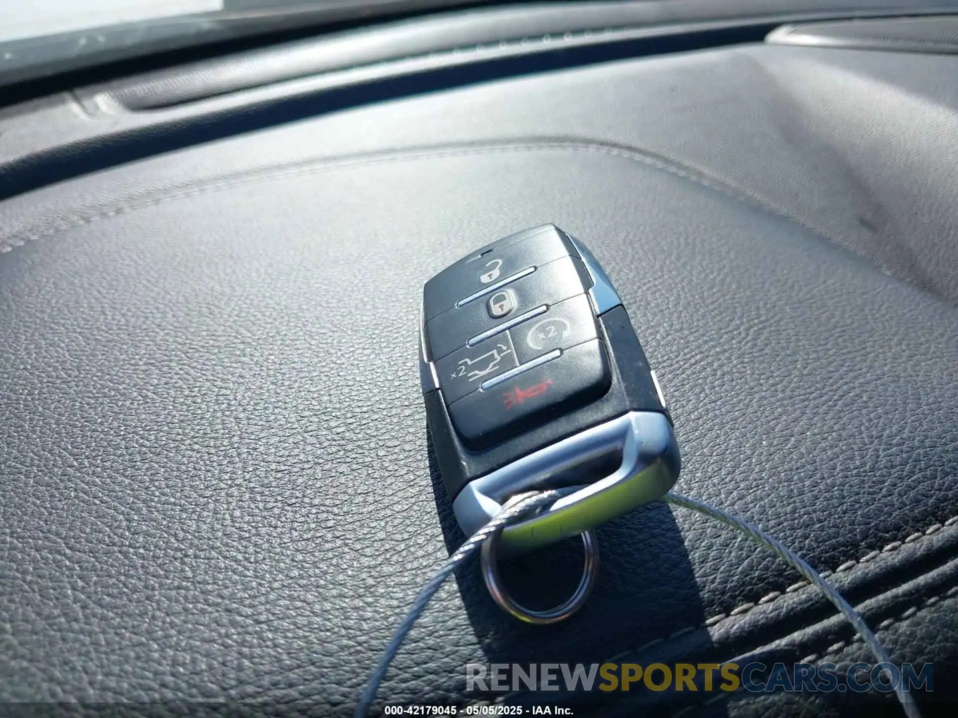 11 fotografías del automóvil dañado 1C6SRFRT8KN687191 RAM 1500 2019