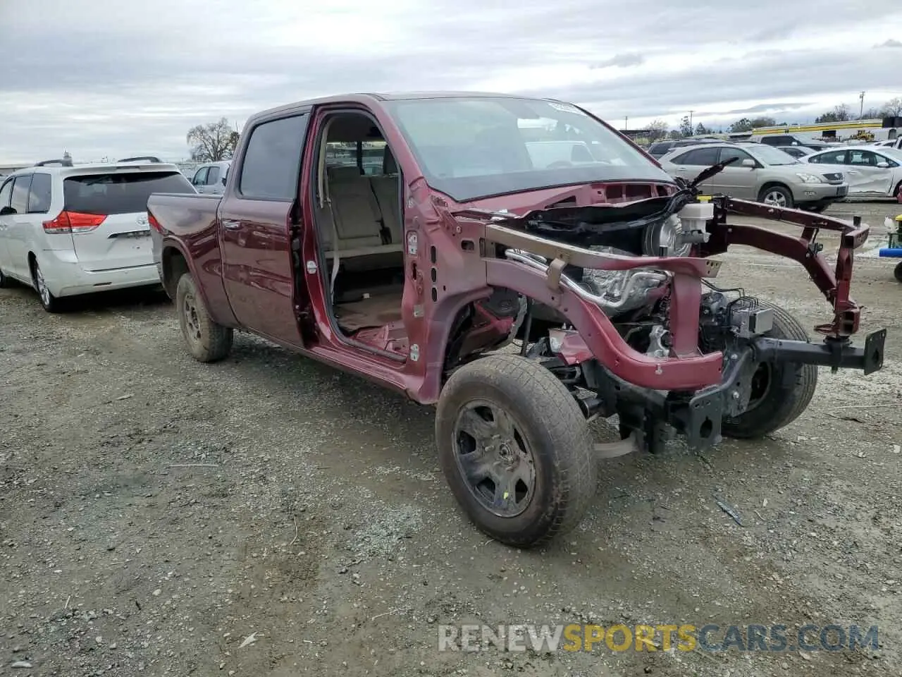 4 fotografías del automóvil dañado 1C6SRFRT9KN610071 RAM 1500 2019