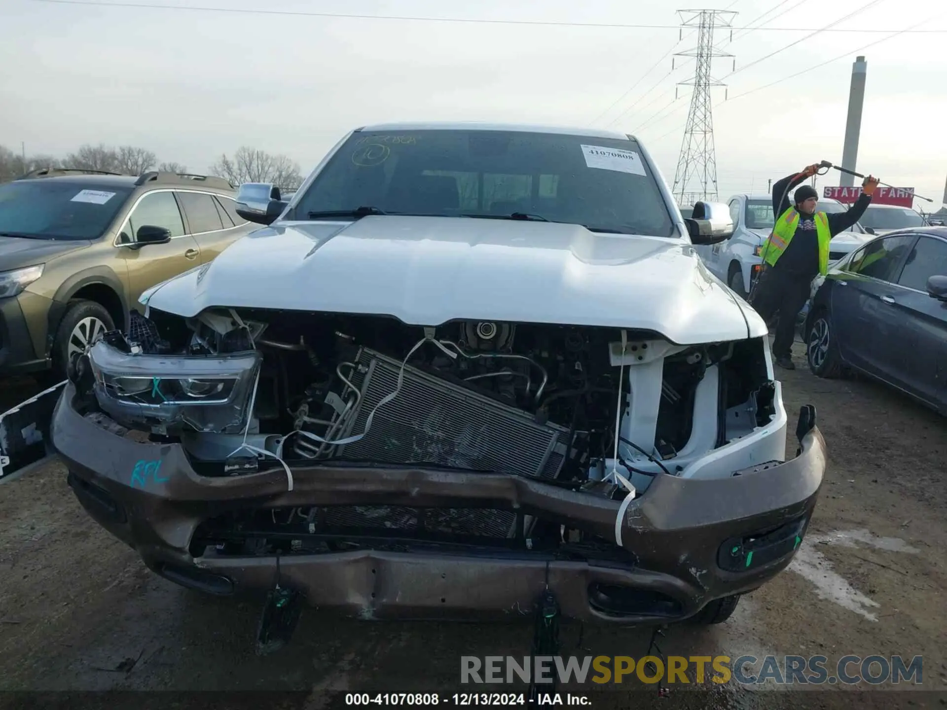 12 fotografías del automóvil dañado 1C6SRFST6KN886928 RAM 1500 2019