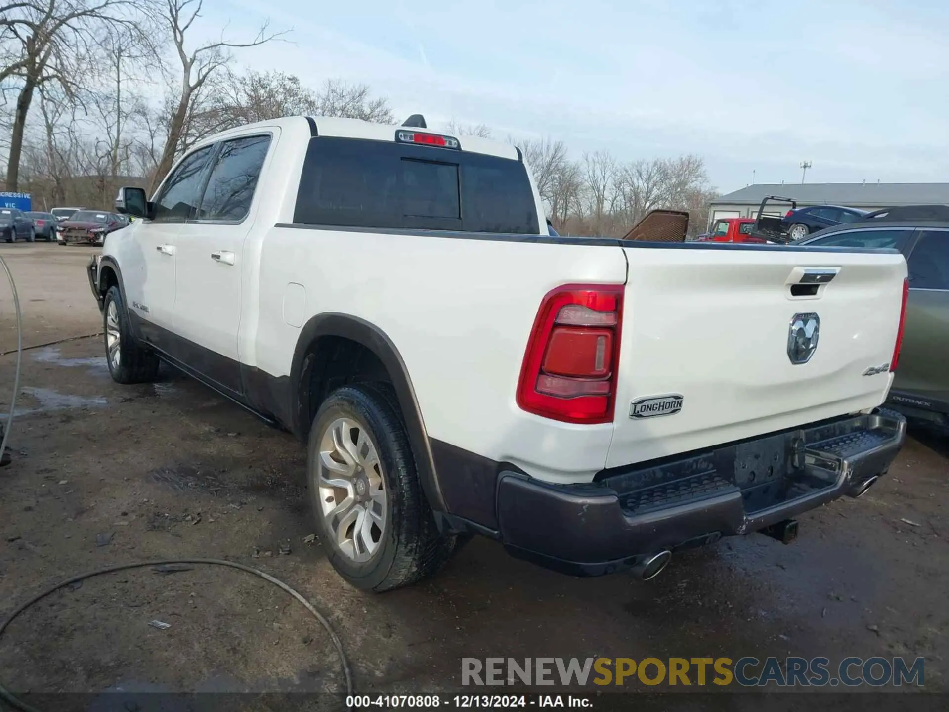 3 fotografías del automóvil dañado 1C6SRFST6KN886928 RAM 1500 2019