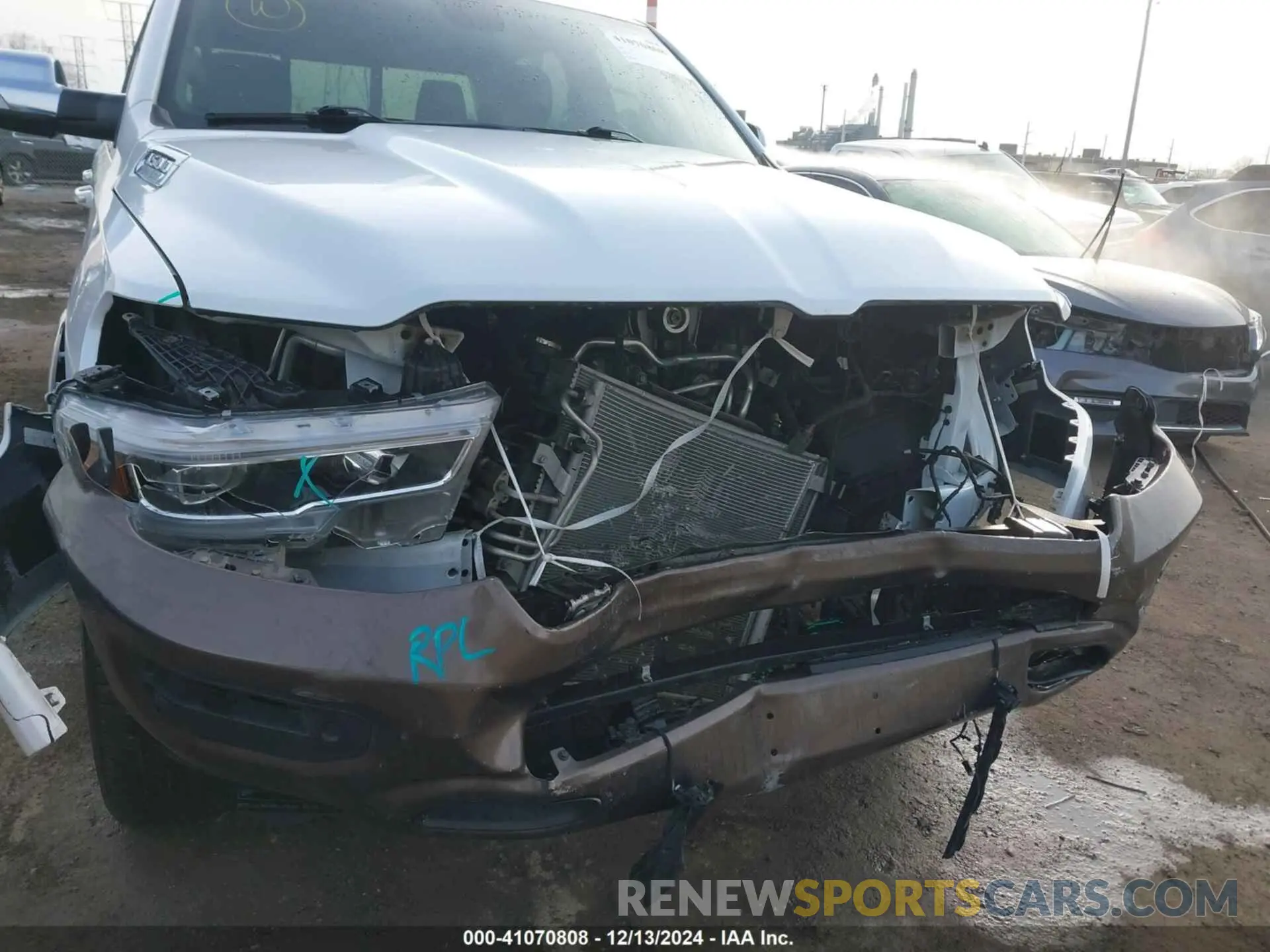 6 fotografías del automóvil dañado 1C6SRFST6KN886928 RAM 1500 2019