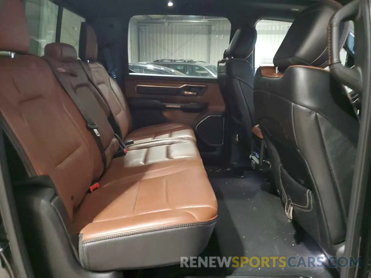 10 fotografías del automóvil dañado 1C6SRFST7KN514742 RAM 1500 2019