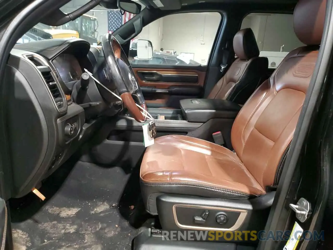 7 fotografías del automóvil dañado 1C6SRFST7KN514742 RAM 1500 2019
